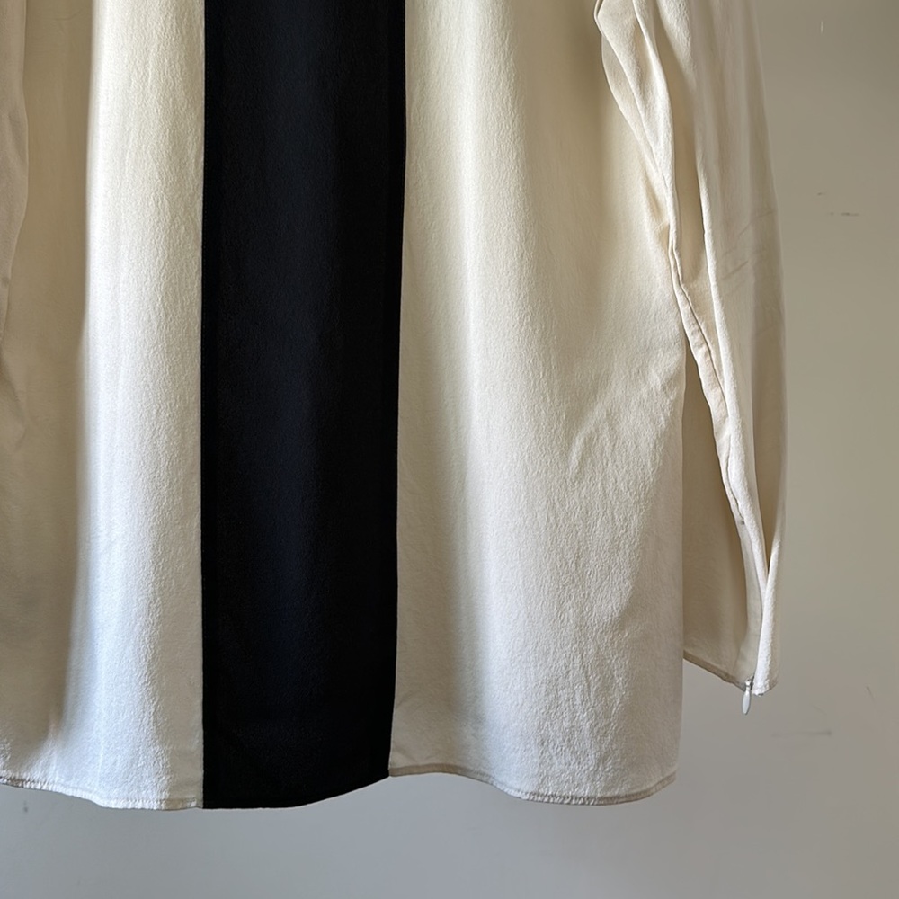 New Longchamp silk equestrian military epaulette color-block minimalist blouse - Picture 5 of 11
